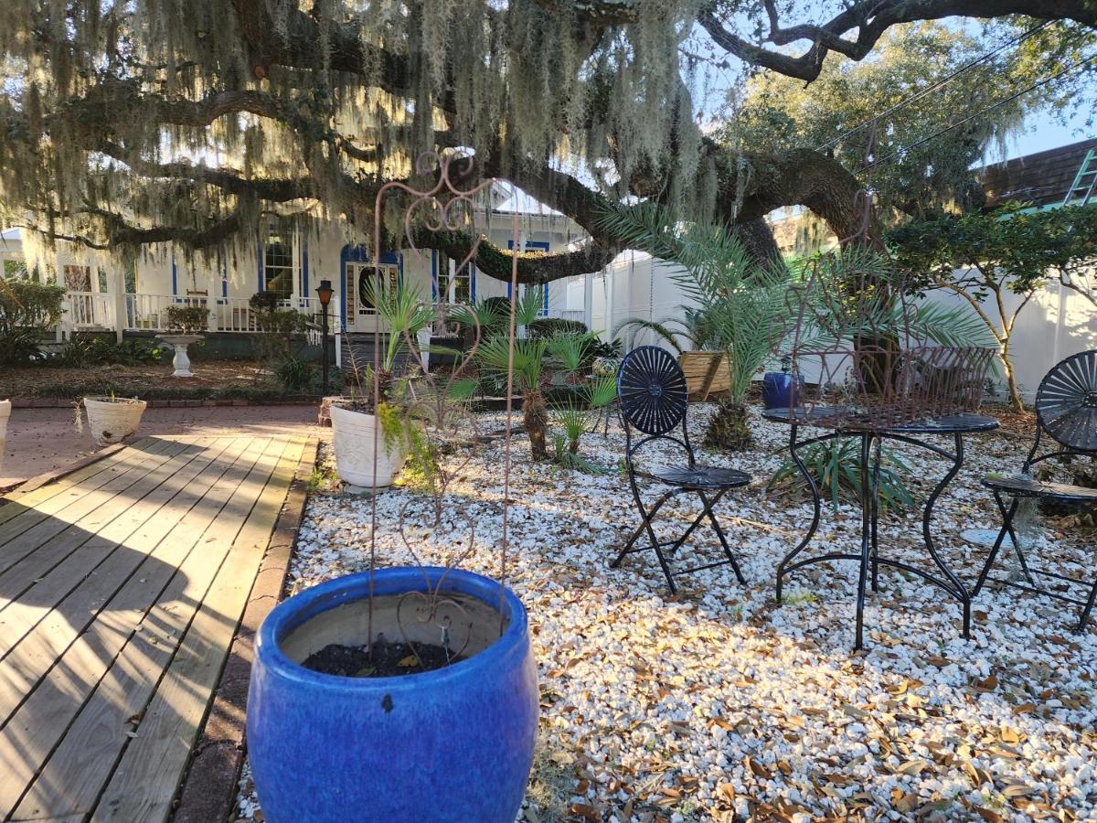 Bed & Breakfast Tybee Island Inn Bed & Breakfast 4*